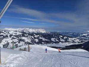 Ski fahren in der Niederau